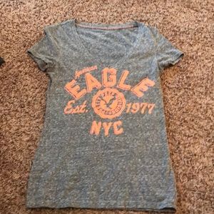 American eagle vneck shirt!